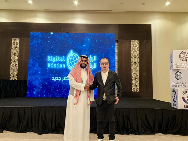 كيفية اختيار خدمة الشحن السريع المخصص إلى السعودية؟ وما مميزاتها؟