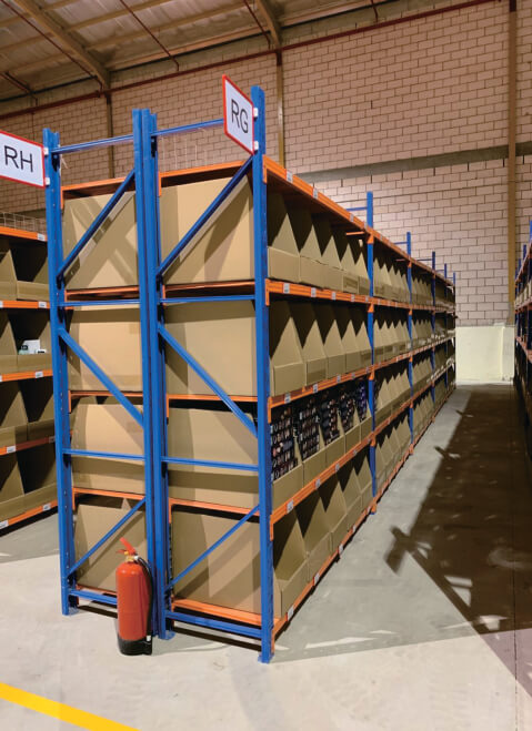 مشاهد واقعية لمستودع السعودية الخارجي